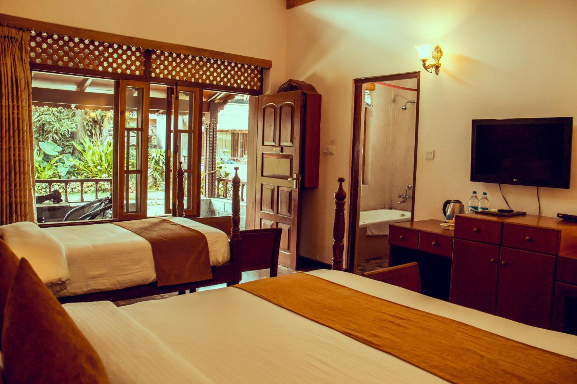 Lake View Resort Pokhara Exterior foto