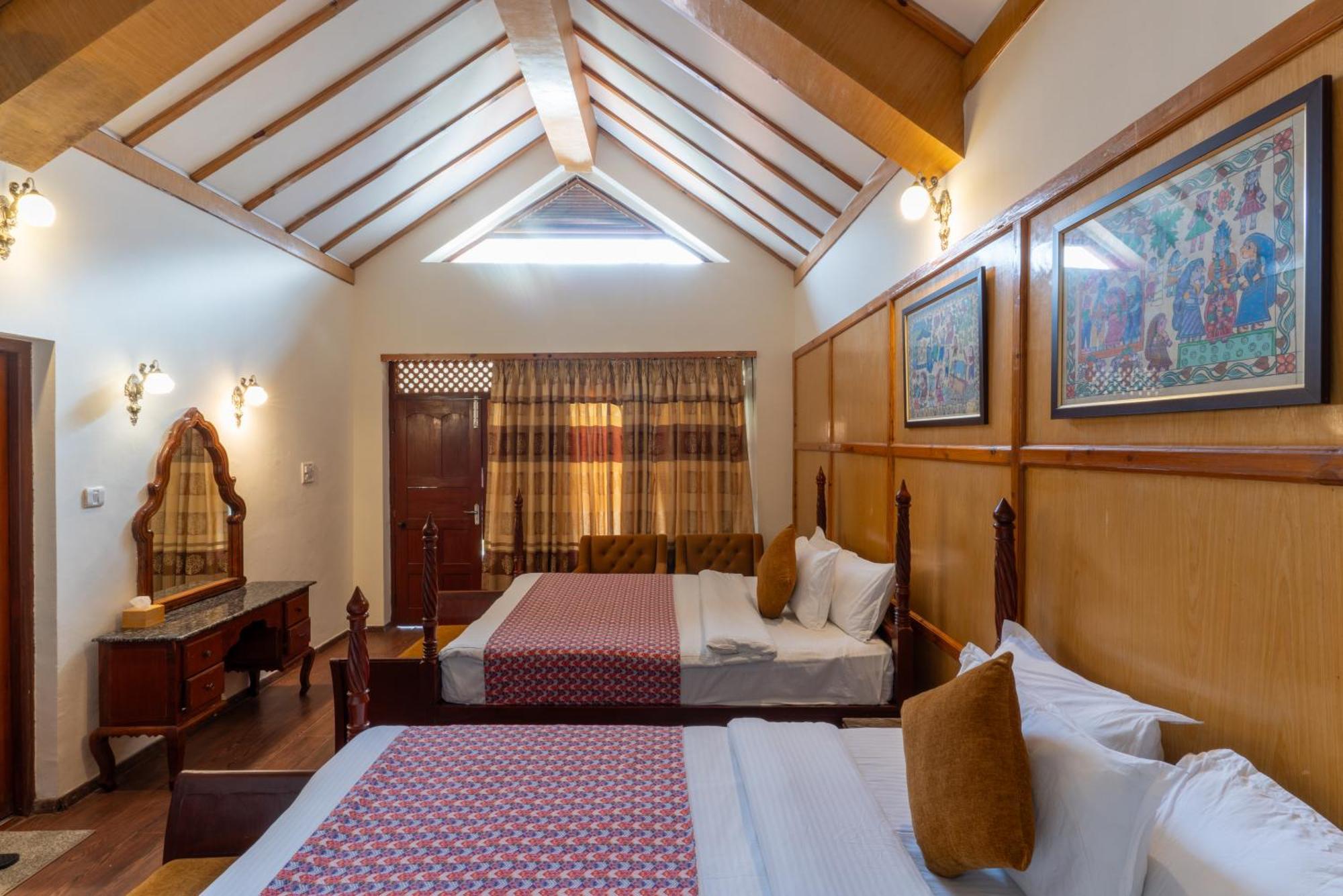 Lake View Resort Pokhara Exterior foto